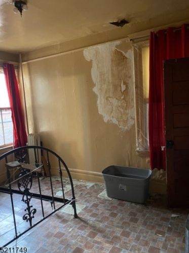 121 Seymour Ave, Newark NJ 07108-1714 exterior