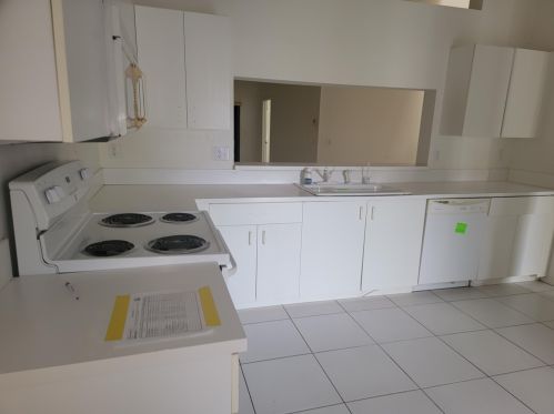 9716 Sills Dr, Boynton Beach FL 33437-3368 exterior