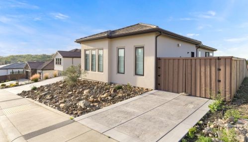 1990 Ritchie St, Folsom CA  95630 exterior