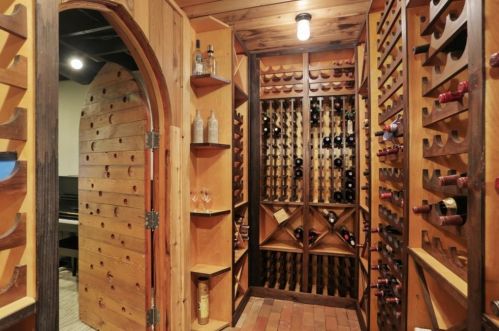 4286 Elizabeth Ln, Atlanta GA 30339-5323 exterior