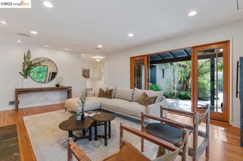 85 Hazel Rd, Berkeley CA 94705-2402 exterior