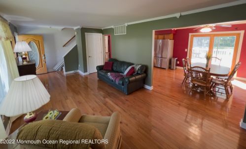 24 Anita Dr, Jackson Twp NJ 08527-4901 exterior