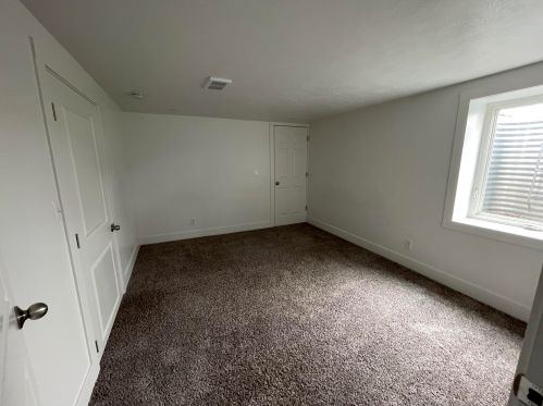 35 2 St, Cedar Springs MI 49319-8919 exterior