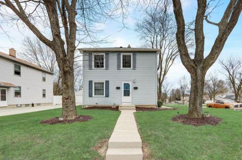 3876 48th St, Milwaukee, WI 53220-2102