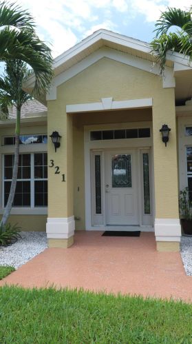 321 Archer Ave, Fort Pierce, FL 34983-1109