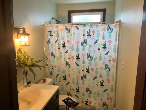 1607 Division St, Manitowoc WI 54220-5627 exterior