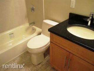 15 Francis St, Brookline MA  02446-6622 exterior