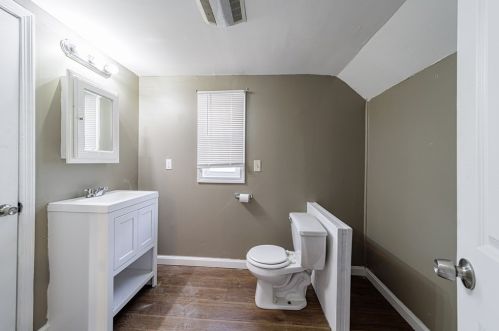 95 Dawes St, Springfield MA 01109-3042 exterior