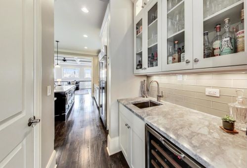 2236 Fletcher St, Chicago IL 60634-4033 exterior