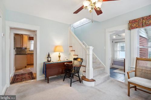 207 Front St, Media PA 19063-2710 exterior