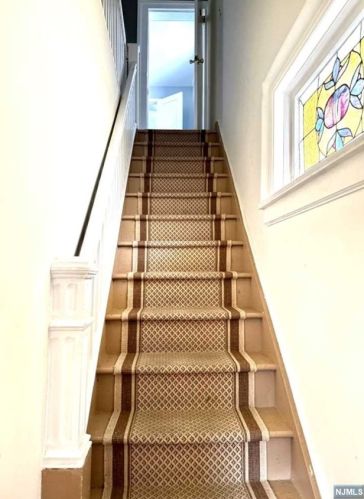 51 Shaler Ave, Fairview NJ  07022-2111 exterior