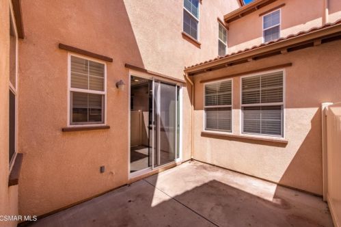 723 Forest Park Blvd, Oxnard CA 93036-5311 exterior