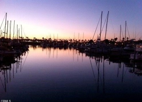 2901 Peninsula Rd, Oxnard CA  93035-4041 exterior