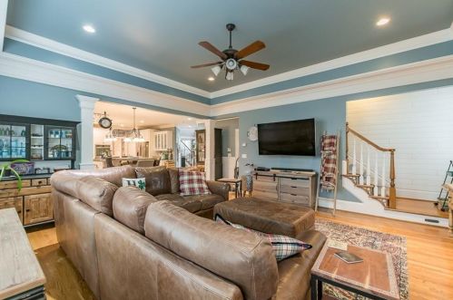 2195 Innsfail Dr, Lithonia GA 30078-5683 exterior