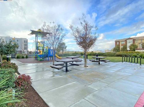 1632 Lee Way, Milpitas CA 95035-9013 exterior