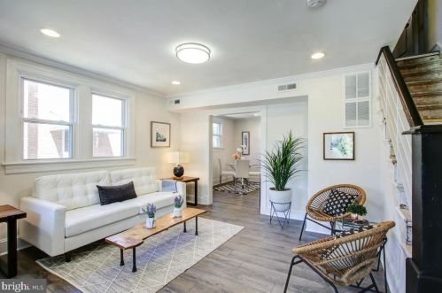 111 50th St, Washington DC  20019-6456 exterior