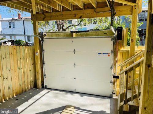 1427 Parkwood Pl, Washington DC  20010-3218 exterior