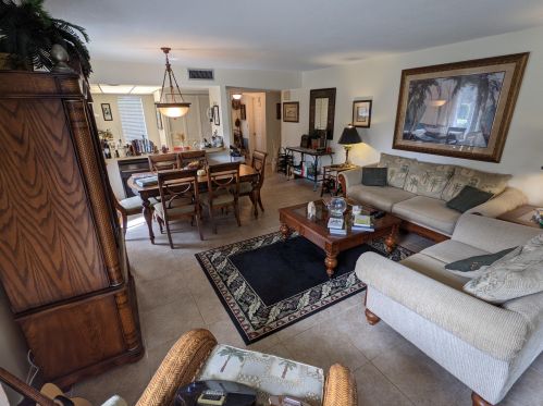 4611 Kittiwake Ct, Boynton Beach FL 33436-5228 exterior