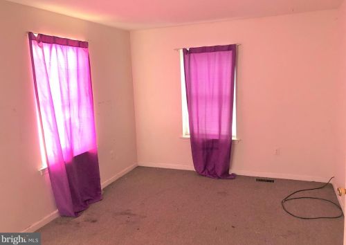 1637 Mount Ephraim Ave, Camden NJ 08104-1829 exterior