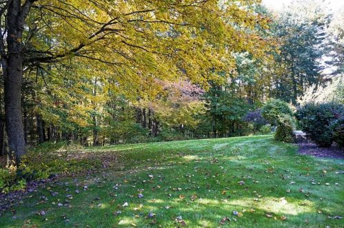 109 Babbling Brk Rd, Torrington CT 06790-2166 exterior