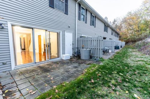 61 Campus Rd, Peekskill NY 10566-2550 exterior