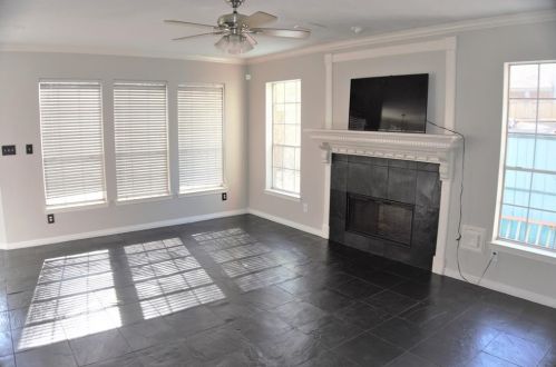 8422 Atascocita Lk Way, Humble TX 77346-1784 exterior