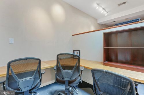 732 11 St, Washington DC 20010-2405 exterior