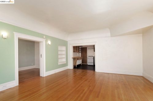 2503 Regent St, Berkeley CA 94705-2111 exterior