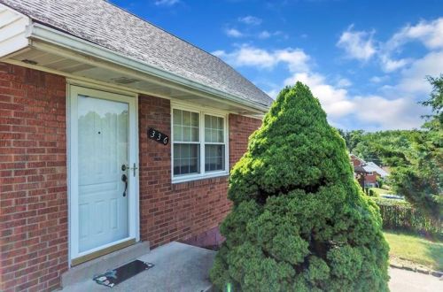 336 Greenway Dr, Pittsburgh, PA 15235-3750