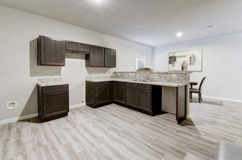 419 3rd St, Hempstead TX 77445-6781 exterior