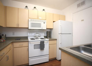 1333 24th St, Phoenix AZ  85008-4665 exterior