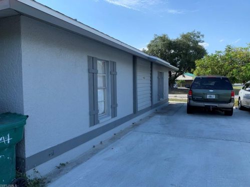 1603 40th Ter, Naples, FL 34116-6091