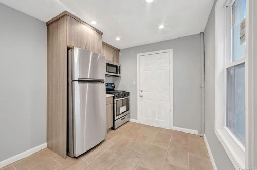 11 Cortlandt St, Mount Vernon NY 10550-2700 exterior