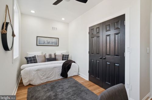 1807 11th St, Philadelphia PA  19148-1607 exterior