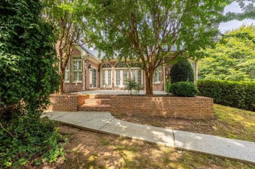 8515 Royal Troon Dr, Duluth GA 30097-1697 exterior