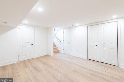 3172 18 St, Philadelphia PA 19145-5412 exterior