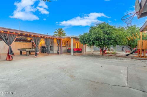 2214 7th Ave, Phoenix AZ 85007-1503 exterior