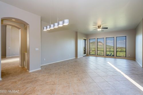 321 Corte Tortuga Vis, Tucson AZ  85745-1792 exterior