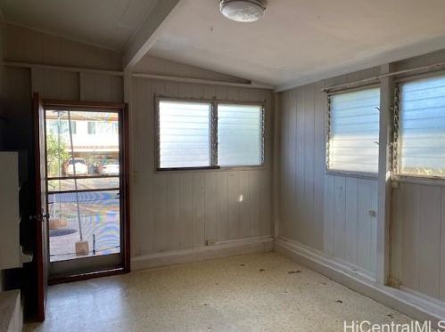 704 19 Ave, Honolulu HI 96816-4608 exterior