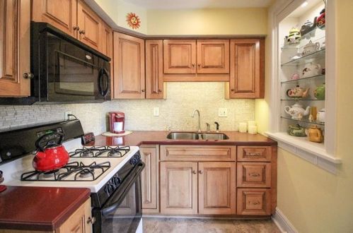 1134 Mississippi Ave, Pittsburgh PA 15216-2520 exterior