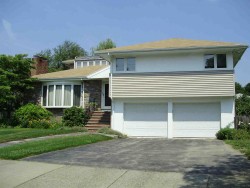 87 Clifton Rd, Newton, MA 02459-3111