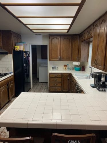 1350 Orange St, Riverside CA 92501-1631 exterior