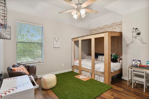 18335 Enchanted Rock Trl, Humble TX 77346-3410 exterior