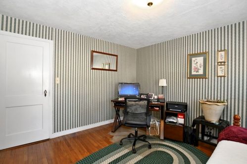 162 June St, Worcester MA 01602-3249 exterior