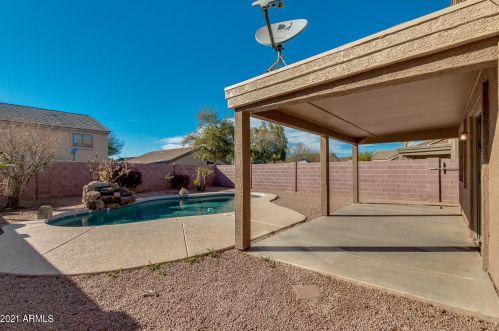 5906 32 Ave, Phoenix AZ 85017-4015 exterior