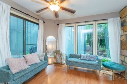 24 Trafalgar Ct, Hackettstown NJ 07840-4241 exterior