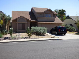 1439 Paradise Ln, Phoenix AZ  85022-3205 exterior