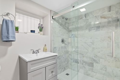 2818 Albany Ave, Chicago IL 60618-7605 exterior