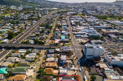 1924 Beretania St, Honolulu HI 96817-4752 exterior