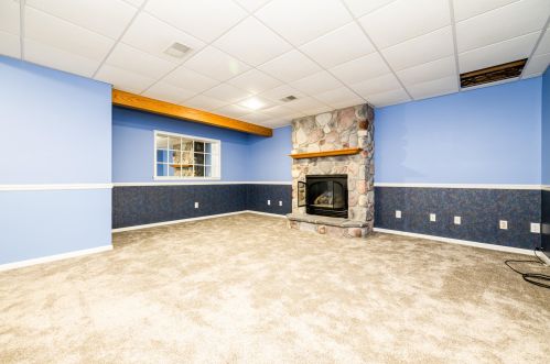 402 Lk St, Berrien Springs MI 49103-1220 exterior